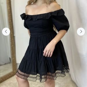 Do + Be cold shoulder dress size M NWT